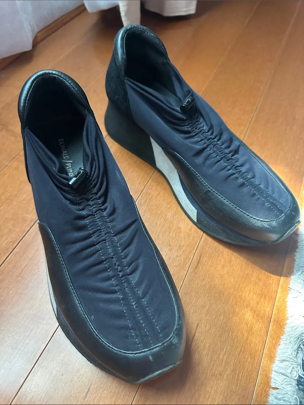 Donald J. Pliner Black Men's Slip-On Sneakers